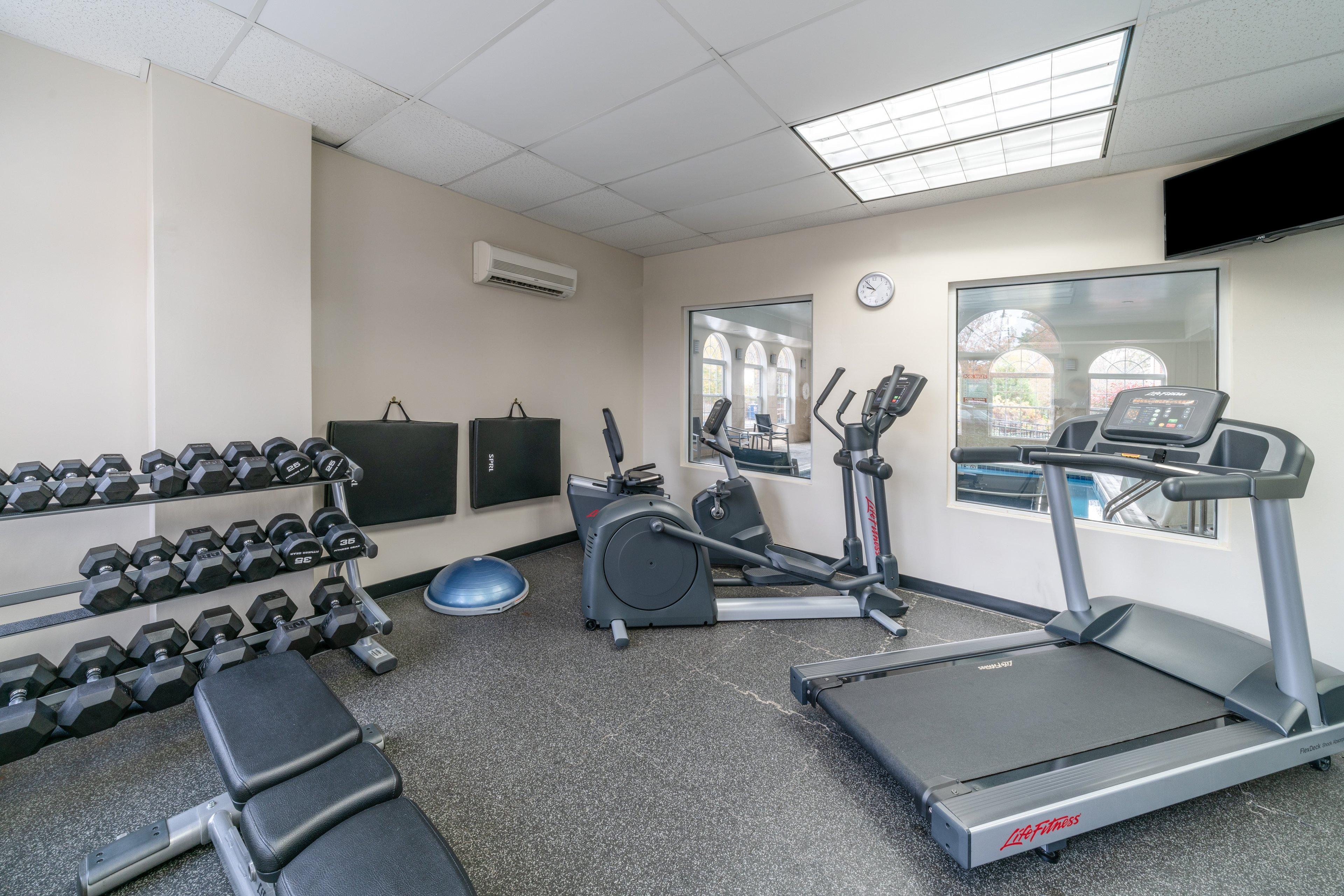 Holiday Inn Express Prince Frederick By Ihg Экстерьер фото